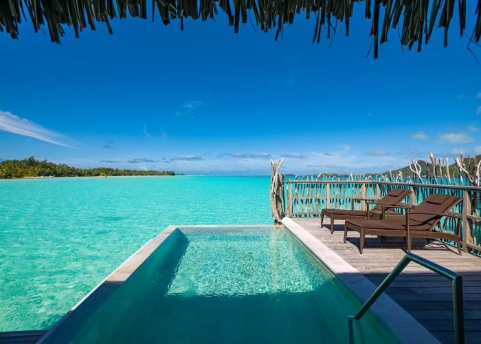 Hôtel Intercontinental Bora Bora Resort & Thalasso Spa 5*. Piscine d'une Villa sur Pilotis avec Piscine.