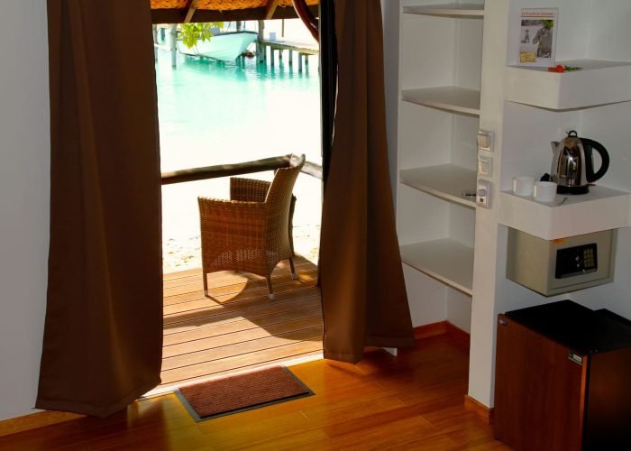 Pension Havaiki Lodge à Fakarava - Entrée d'un Bungalow Plage.