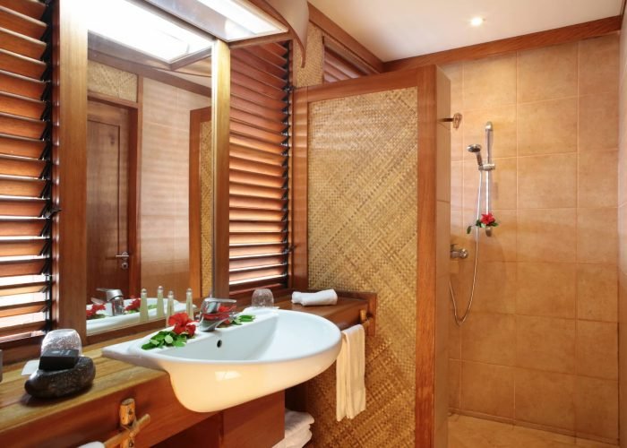 Hôtel Hanakee Lodge 3* à Hiva Oa – Salle de bain d'un Bungalow.