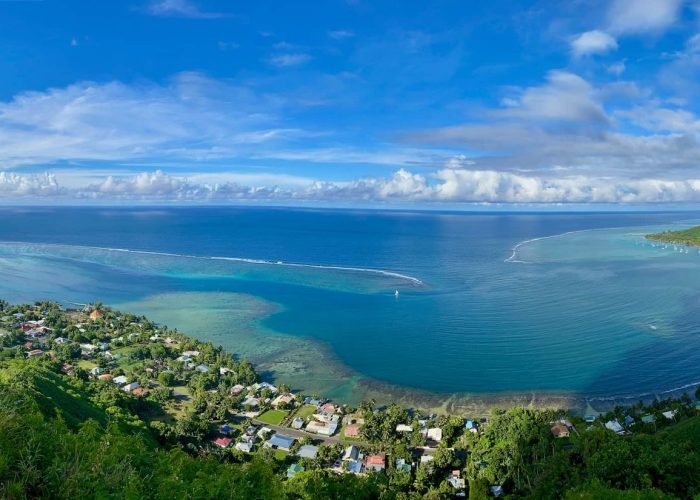point du vue panoramique depuis la montagne magique à Moorea