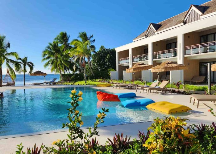 Hôtel Cook's Bay 3* à Moorea - vue sur la piscine et les chambres de l'hôtel