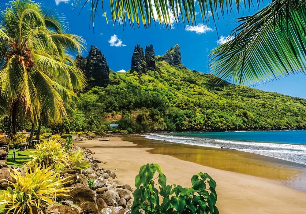Plage de Nuku Hiva - Village Hatiheu