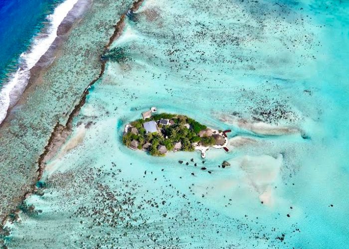 Hôtel Eden Private Island 2* à Taha'a - vue aérienne de l'île privée.