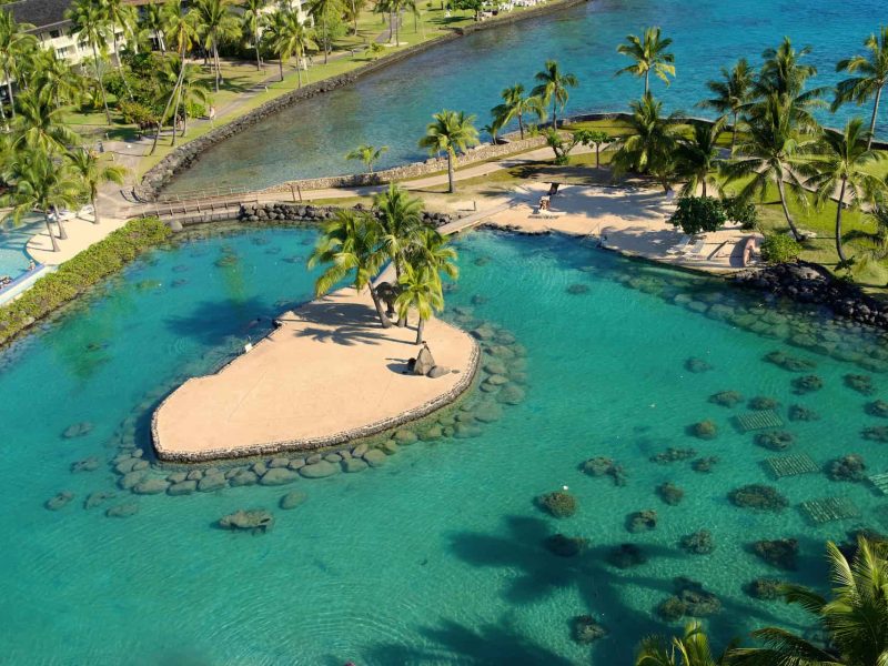 Hôtel Intercontinental Tahiri resort 4* à Tahiti - vue aérienne sur le lagoonarium et le motu de l'hôtel