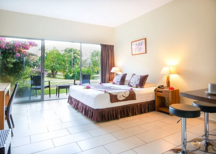 subtiles-tahiti-tahiti-hotel-royal-tahitien-11 hôtel royal tahitien - intérieur d'une studio vue jardin