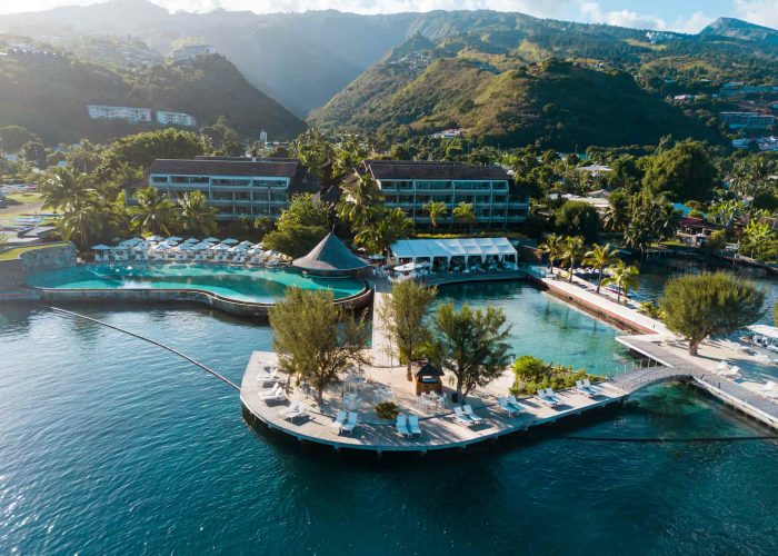 Hôtel Te Moana Tahiti Resort 3* à Tahiti. Vue aérienne sur l'ensemble de l'hôtel.