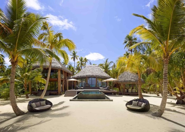 Hôtel The Brando 5* à Tetiaroa - Extérieur d'une Villa Privée avec 3 Chambres.